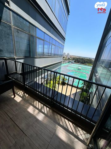 משרדים, יהודי פקיעין, בית"ר, יד שמואל, חדרה