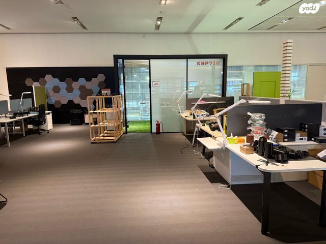 משרדים, כפר סבא