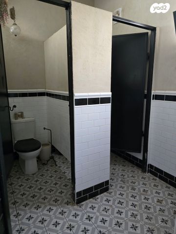 אולמות, רינתיה