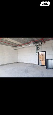 משרדים, באר יעקב