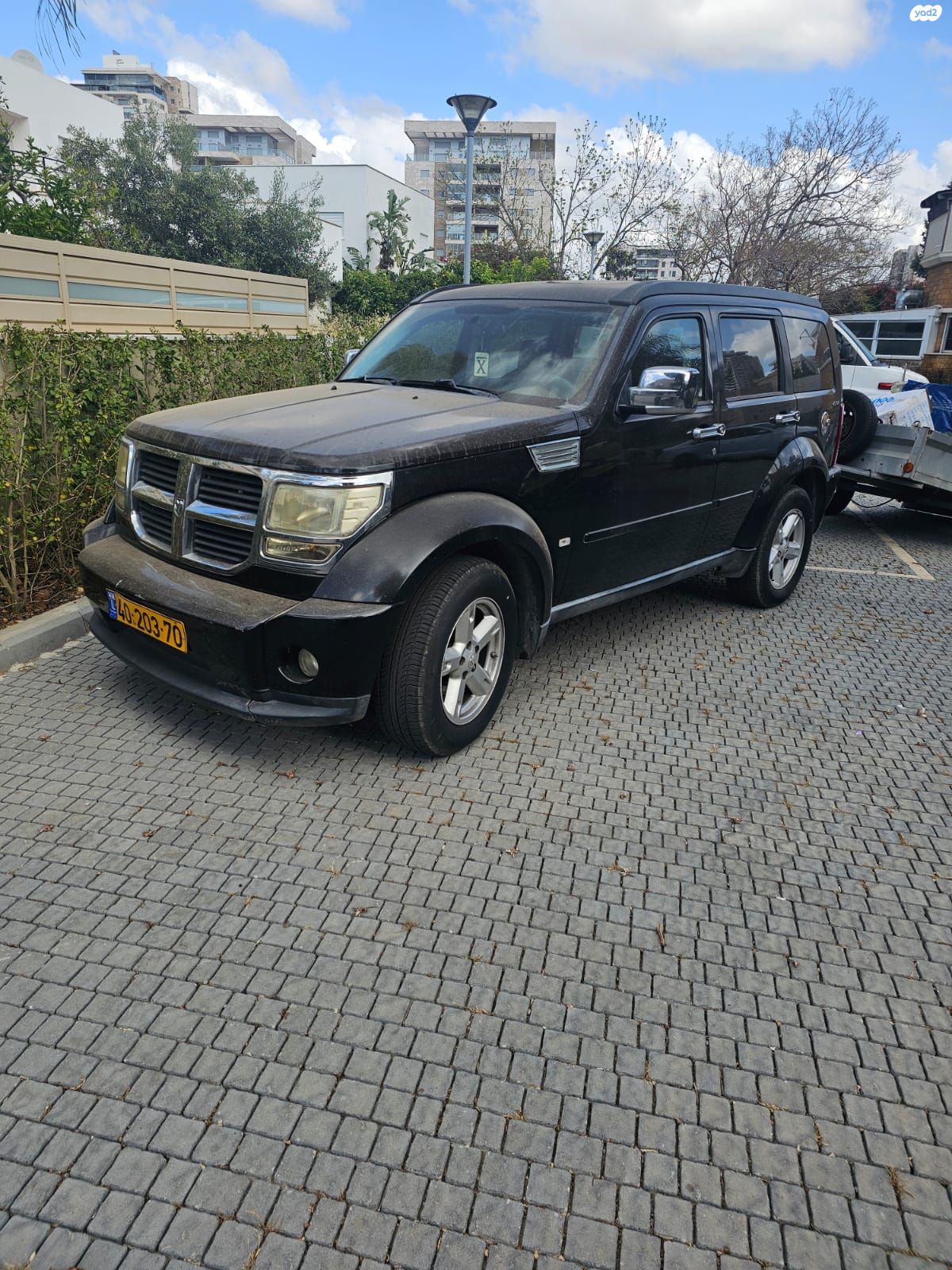 מודעת רכב דודג' ניטרו