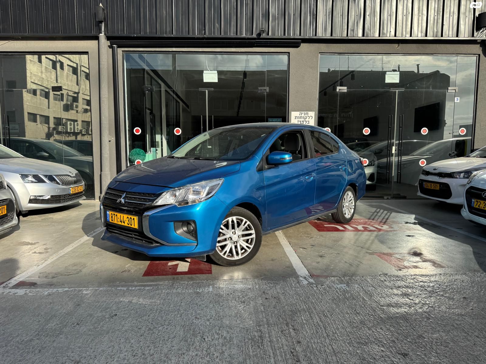 מודעת רכב מיצובישי אטראז'