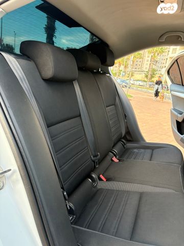 סקודה אוקטביה 