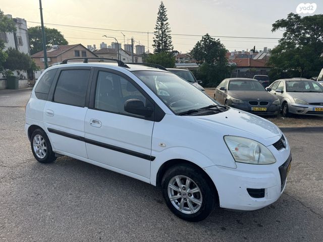 יונדאי מטריקס