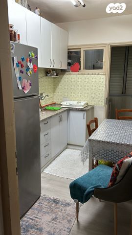 החרוב 3