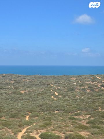 דירה, עוזי חיטמן, עיר ימים, נתניה