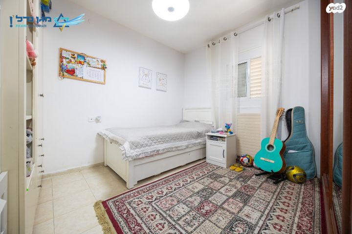 דירה, הרב יצחק נסים, חומת שמואל, הר חומה, ירושלים