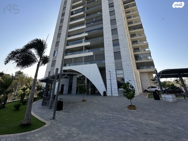 גג/ פנטהאוז, אברהם מחרז, סנטרל פארק / האצטדיון, באר שבע