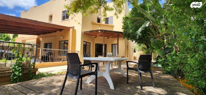 בית פרטי/ קוטג', אורנית