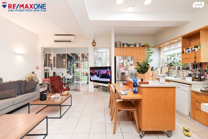 דו משפחתי, אוסטשינסקי, פועלים א, כפר סבא