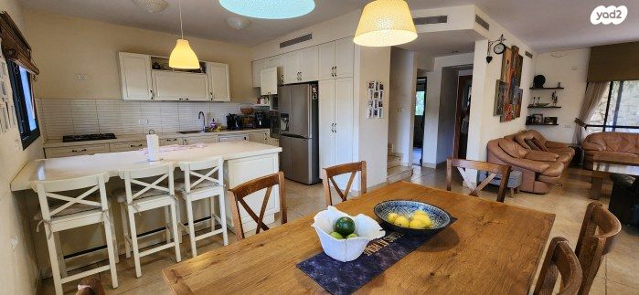 בית פרטי/ קוטג', אורנית