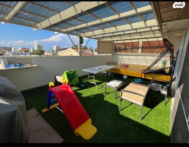 גג/ פנטהאוז, חפציבה 13, קרית חיים מערבית, חיפה