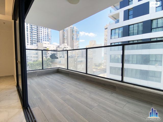 דירה, רוטשילד 4, רוטשילד עצמאות, בת ים