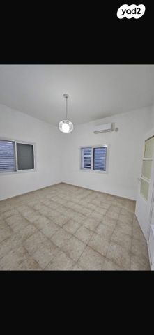 דירה, עמק הזיתים, הרצליה, חיפה