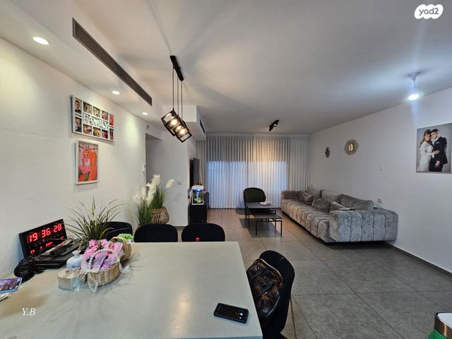 דירה, שדרות עמק האלה, שקמים ואגמים, אשקלון