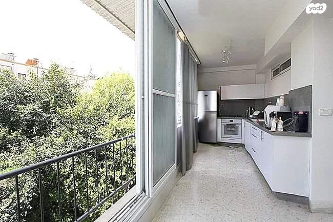 דירה, שדרות ירושלים 138, צהלון, שיכוני חסכון, תל אביב יפו