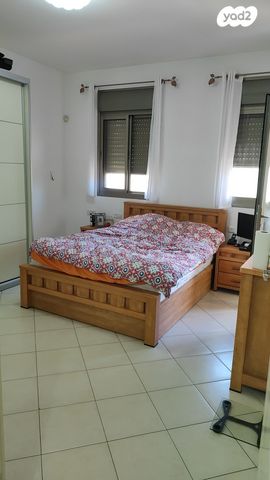 דירת גן, אבן גבירול, מרכז העיר, קרית אתא