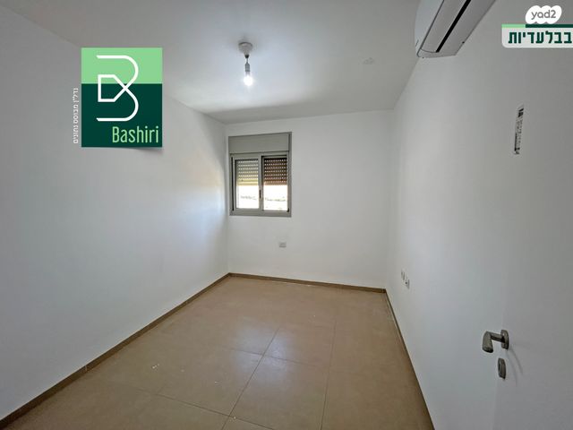 דירה, הר הכרמל, בימת תל חי / מורדות הרי נפתלי, קרית שמונה