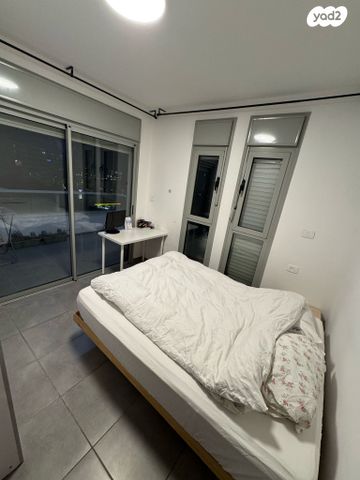 דירה, יצחק אבינו, באר שבע