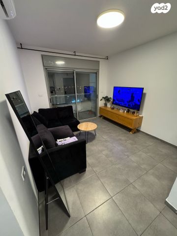 דירה, יצחק אבינו, באר שבע