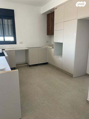 דירה, ד"ר יוסף בורג 1, כוכב הצפון, נתניה