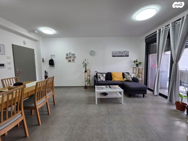 דירה, לבונה, אור ים, אור עקיבא