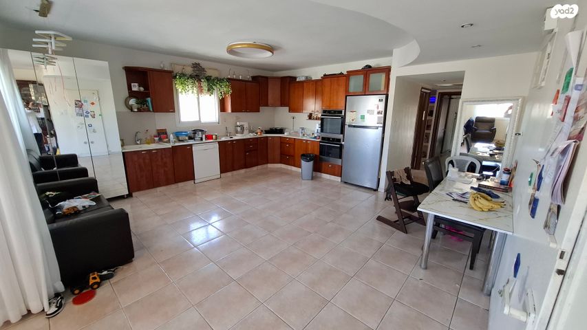 דירה, שלמה דוגה, גילה, ירושלים