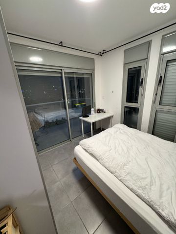 דירה, יצחק אבינו, באר שבע