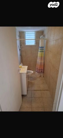 דירה, עמק הזיתים, הרצליה, חיפה