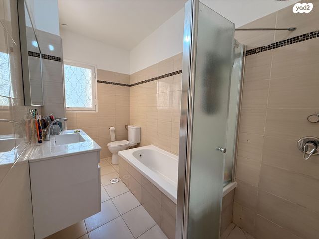 דירה, שלמה המלך 2, צפון מערב מרכז העיר, נתניה