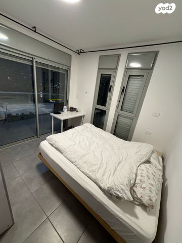 דירה, יצחק אבינו, באר שבע