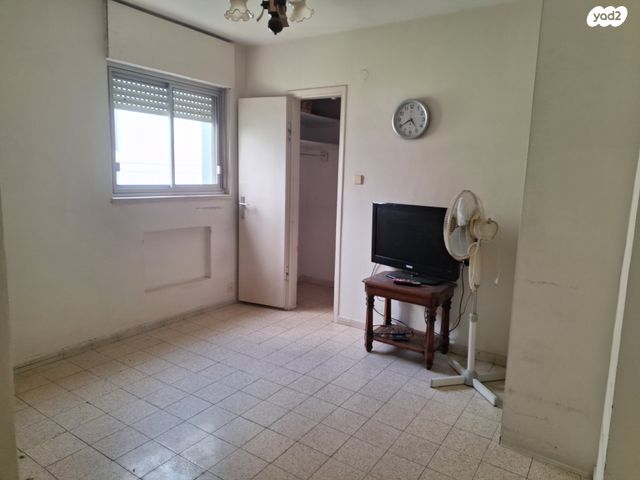 דירה, מרום נווה, רמת יצחק, רמת גן