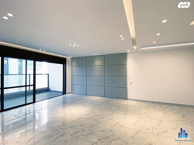 דירה, רוטשילד 4, רוטשילד עצמאות, בת ים