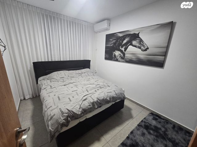 גג/ פנטהאוז, הנרייטה סאלד, כרמי גת, קרית גת