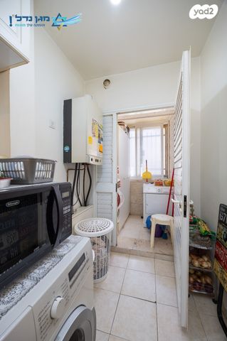 דירה, הרב יצחק נסים, חומת שמואל, הר חומה, ירושלים