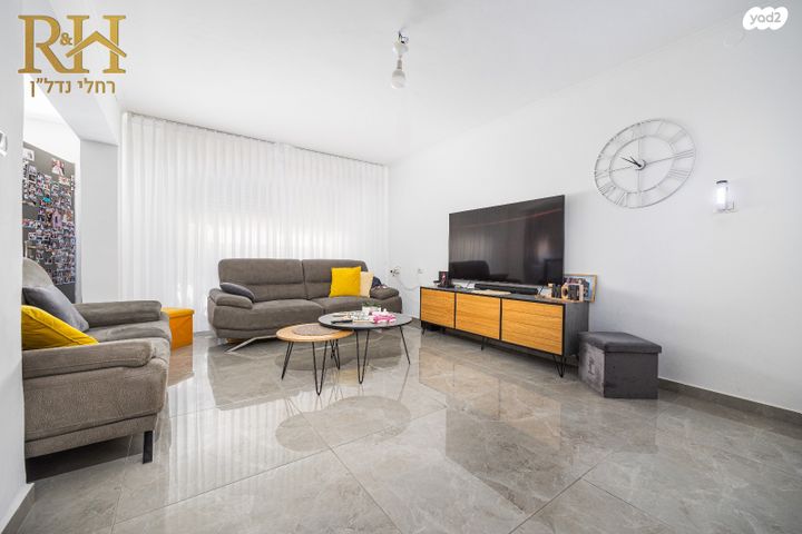 בית פרטי/ קוטג', שבט בנימין, המכבים, גבעת זאב