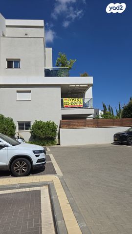 דירה, גלבוע 19, פרדסיה, פרדסיה