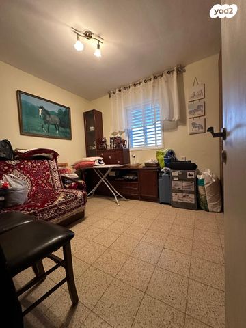 דירה, האורן, מישור הגפן, אופקים