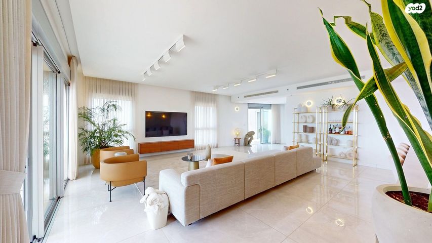 גג/ פנטהאוז, גלי הים, נתניה