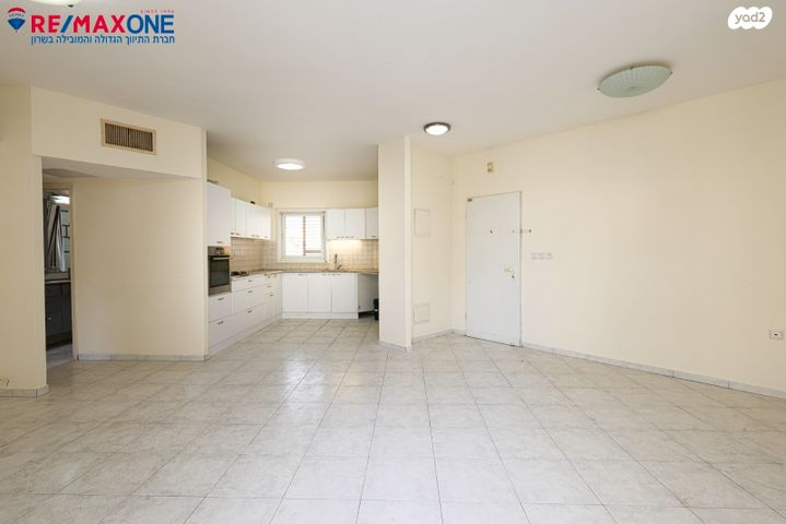 דירה, רופין, כפר סבא