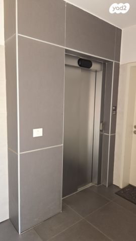 דירה, גלבוע 19, פרדסיה, פרדסיה