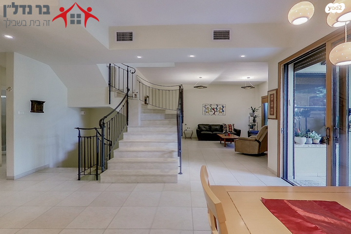 דו משפחתי, מתחם 11, הוד השרון