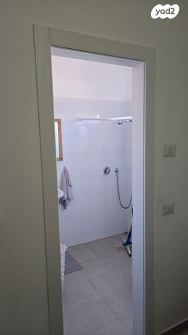 דירה, גלבוע 19, פרדסיה, פרדסיה