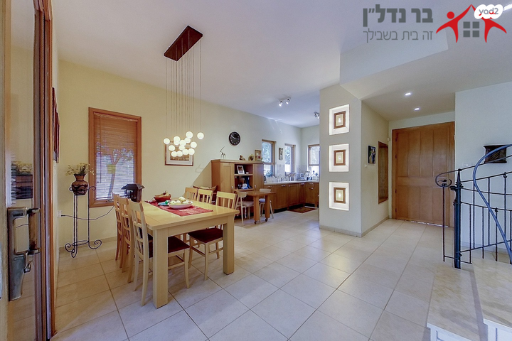 דו משפחתי, מתחם 11, הוד השרון