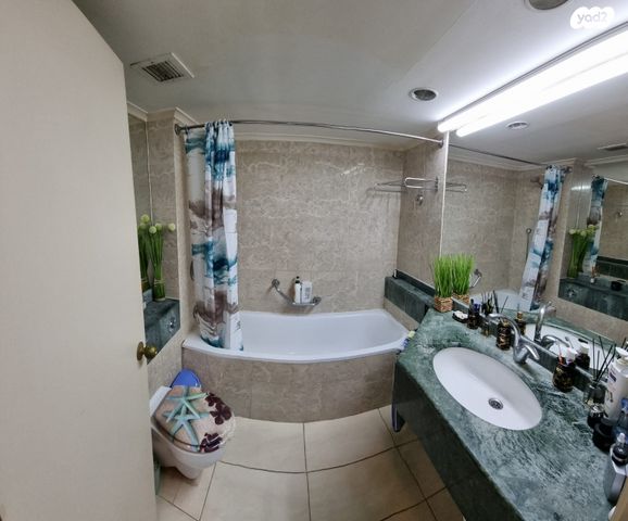 דירה, נוף הטיילת, נתניה