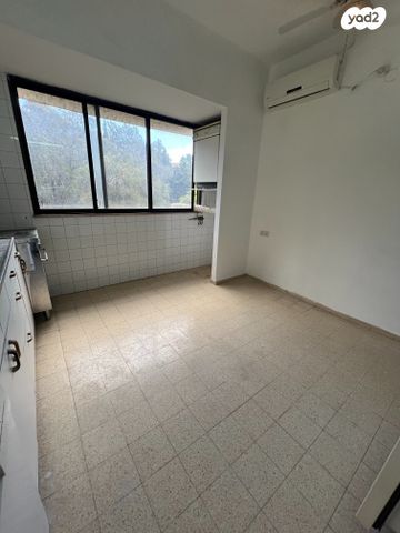 דירה, חורב 3, אחוזה, חיפה