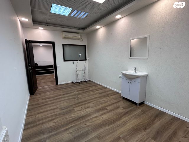 סטודיו, ויצמן, מרכז, כפר סבא