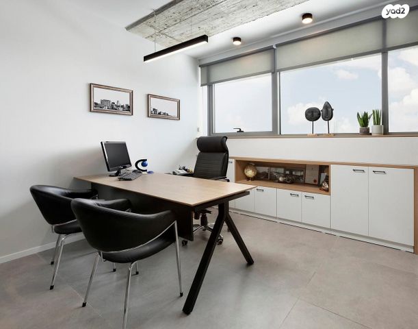 משרדים, יוחנן הסנדלר 6, אזור תעשיה הישן, כפר סבא