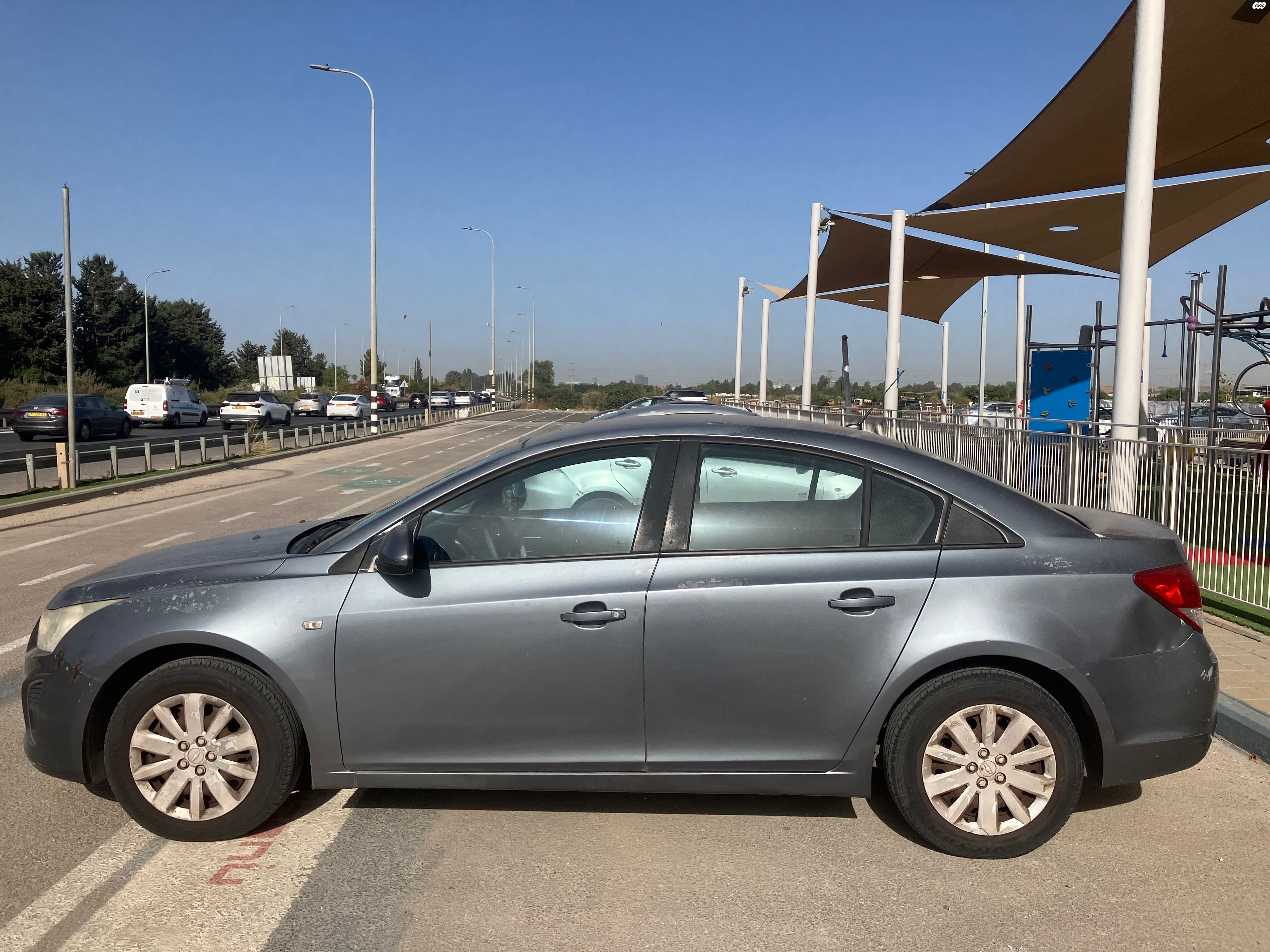מודעת רכב שברולט קרוז