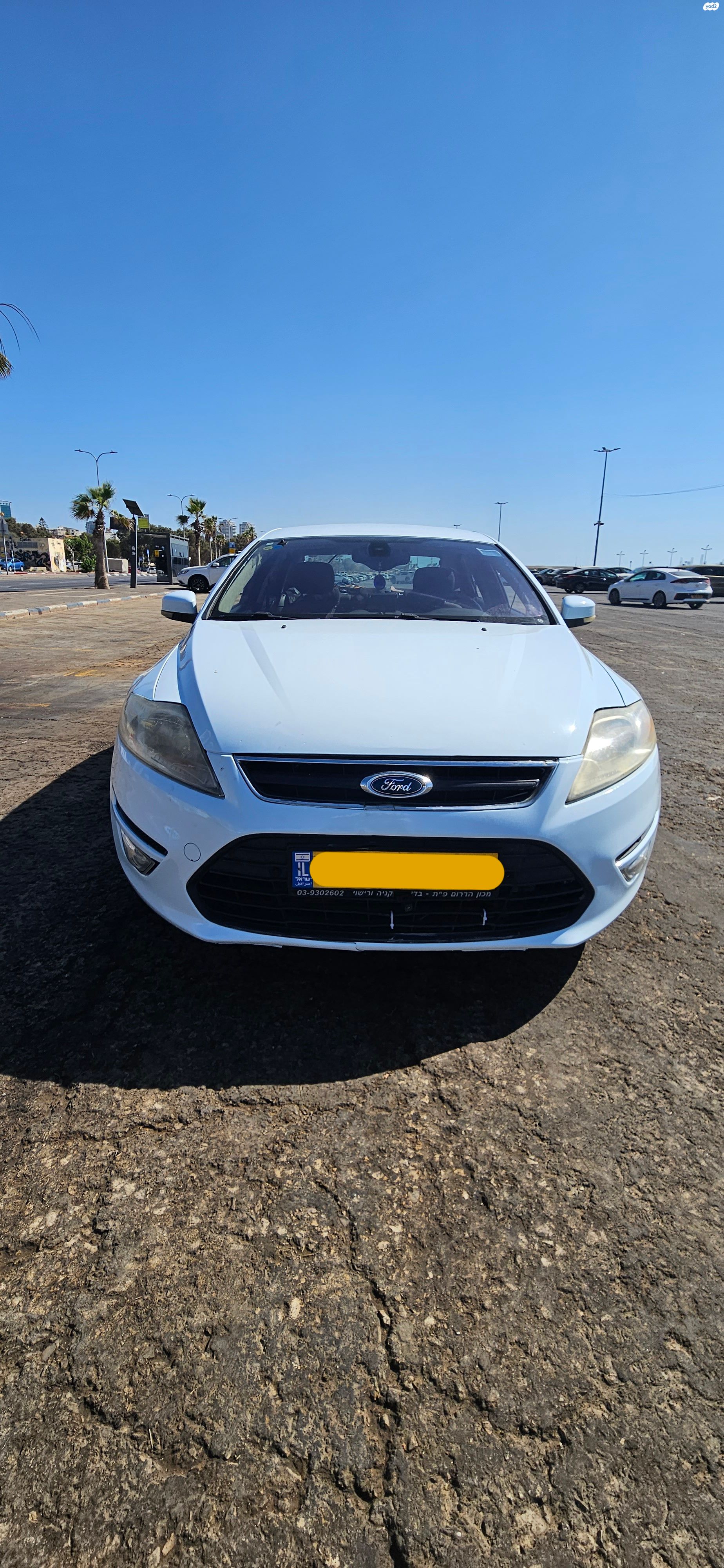 מודעת רכב פורד מונדאו